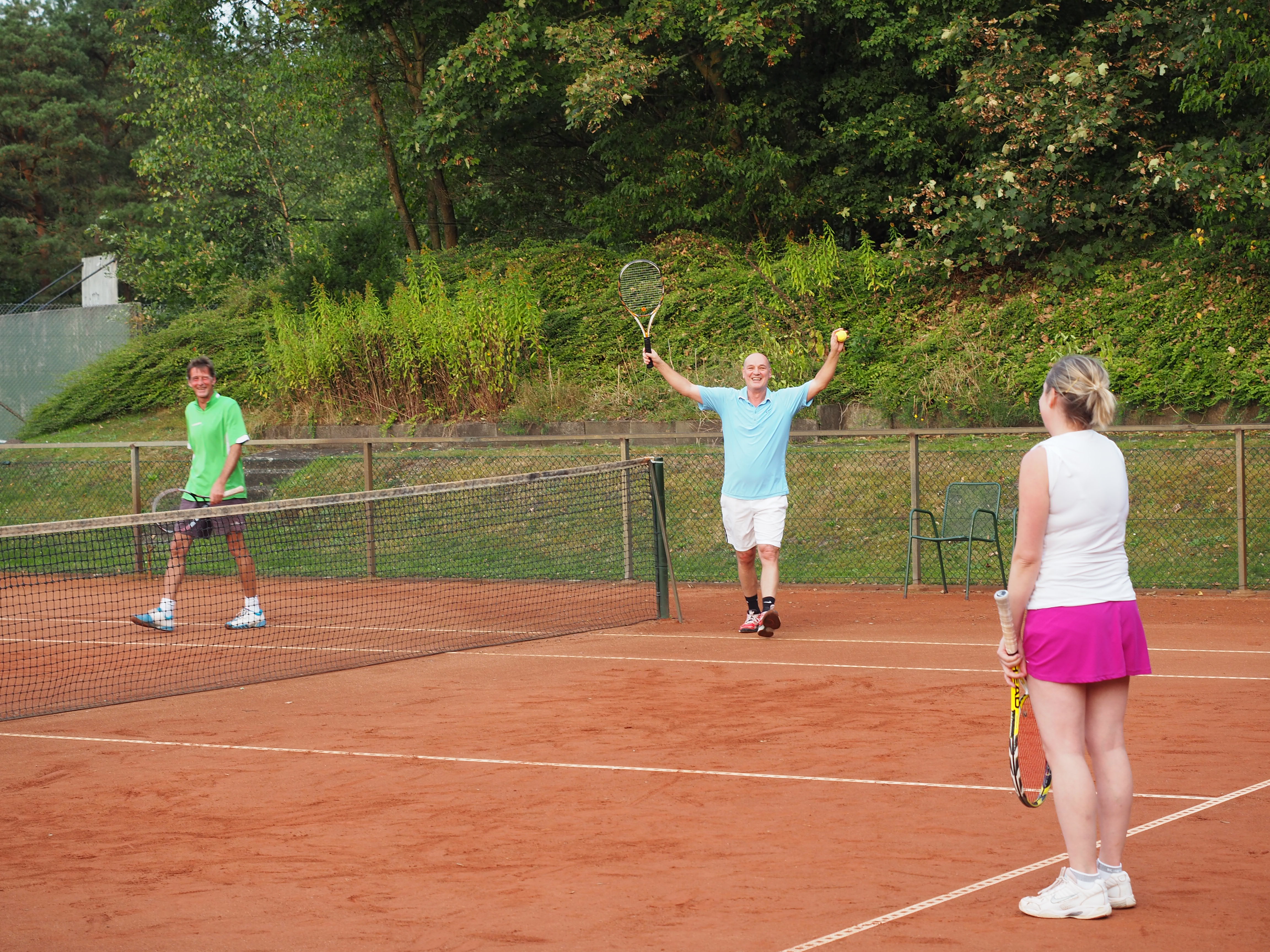 OLYMPUS DIGITAL CAMERA