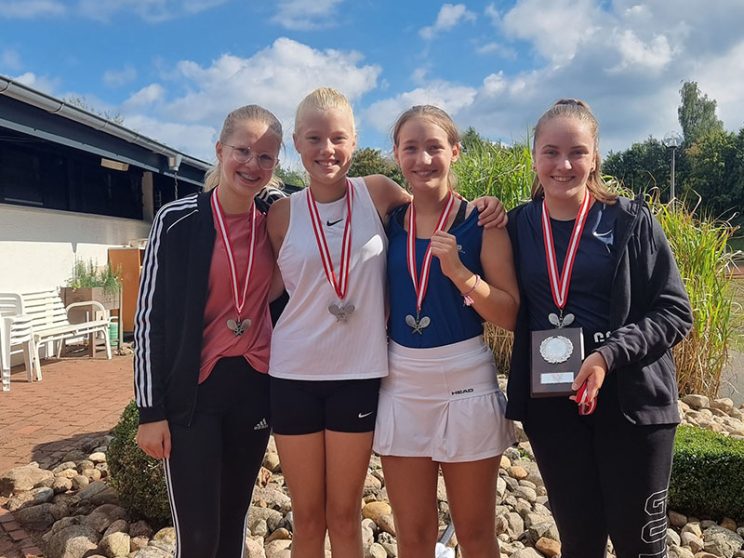 pokalrunde-zweitplatzierte-juniorinnen-b-bearb-1